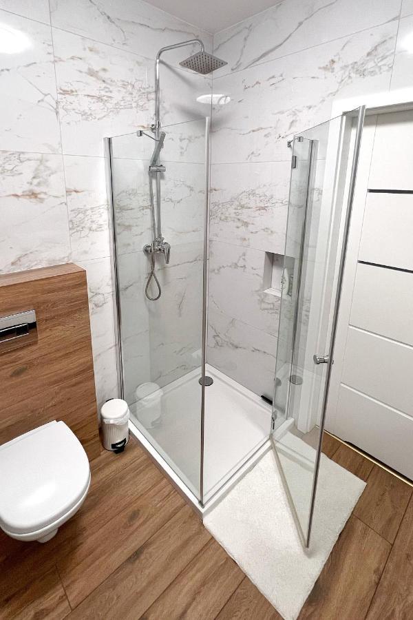 Capital Towers - Apartament Red Z Widokiem Na Panorame Miasta I Rzeke Rzeszów Eksteriør billede