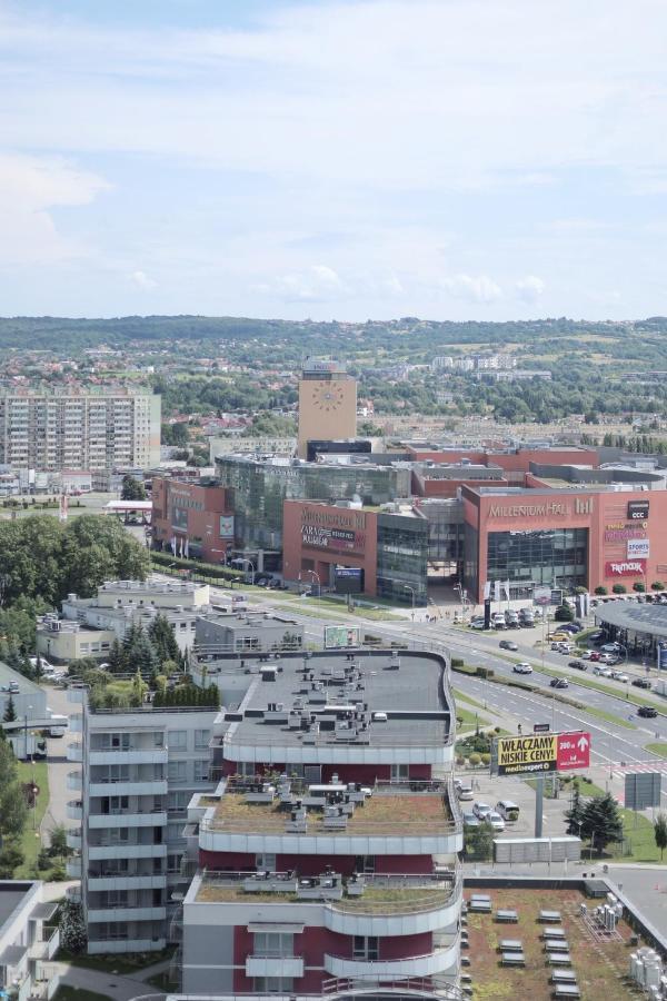 Capital Towers - Apartament Red Z Widokiem Na Panorame Miasta I Rzeke Rzeszów Eksteriør billede